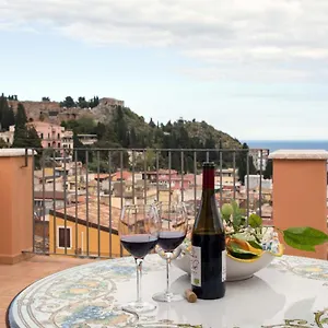 Vilagos & Loft , Taormine Italie